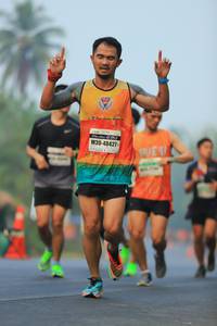 BIB: 84130
                            <button type="button" onclick="openModal(7956458)" class="btn btn-primary btn-sm float-right btn-popup" data-toggle="modal" data-target=".modal-high-quality">
                        <i class="fas fa-shopping-cart"></i> Add to Cart
                    </button>
                                            <button type="button" onclick="isThisMe(7956458, true)" class="btn btn-success btn-sm float-right btn-popup btn-isme hidden" data-toggle="tooltip" data-placement="bottom" title="นี่คือรูปของคุณใช่ไหม คลิกที่นี่เพื่อเอาเข้าอัลบั้ม">
                        <i class="fas fa-plus"></i> Add to album
                    </button>
                    <button type="button" onclick="isThisMe(7956458, false)" class="btn btn-warning btn-sm float-right btn-popup btn-isnotme hidden">
                        <i class="fas fa-ban"></i> Remove from album
                    </button>